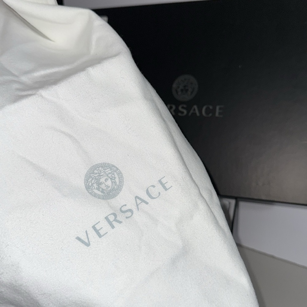 $1175 NEW size 41 Versace Black High-Top Sneakers with Velcro Strap - Picture 6 of 14